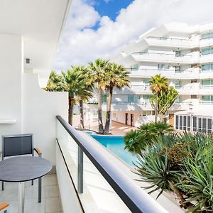 Double Room Pool View